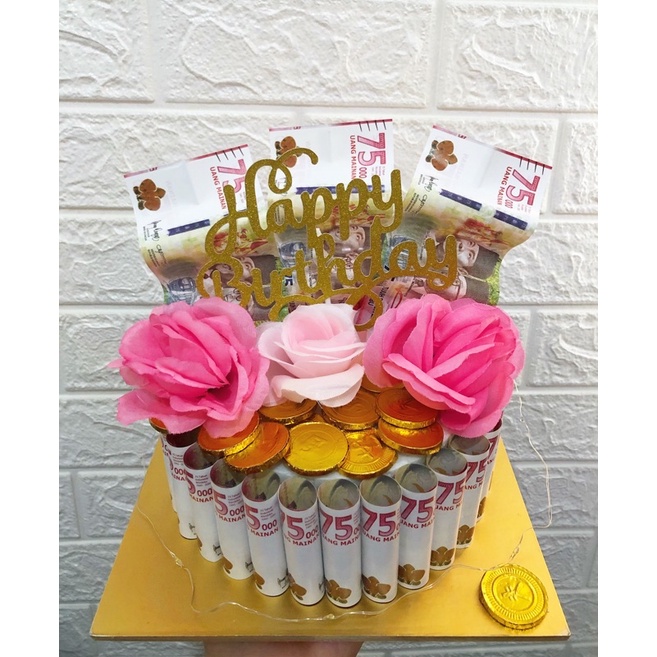 

KUE ULANG TAHUN/money cake/birthday cake/kue uang