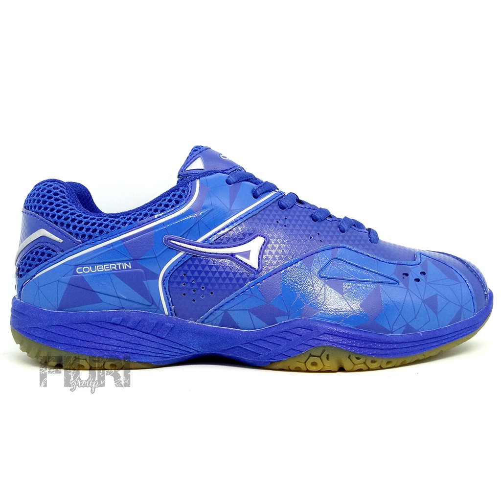 FIURI - ARDILES ORIGINAL - COUBERTIN 38-43 BIRU - SEPATU OLAHRAGA PRIA - SEPATU BADMINTON PRIA WANITA - SEPATU TENIS PEREMPUAN LAKI-LAKI - SEPATU VOLLY COWOK CEWEK - SEPATU SEKOLAH - SEPATU SNEAKERS PRIA - SEPATU KETS PRIA - SEPATU PROMO MURAH