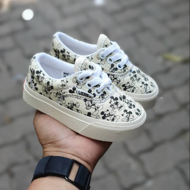 Sepatu anak era disney micky mouse sepatu anak laki laki dan perempuan