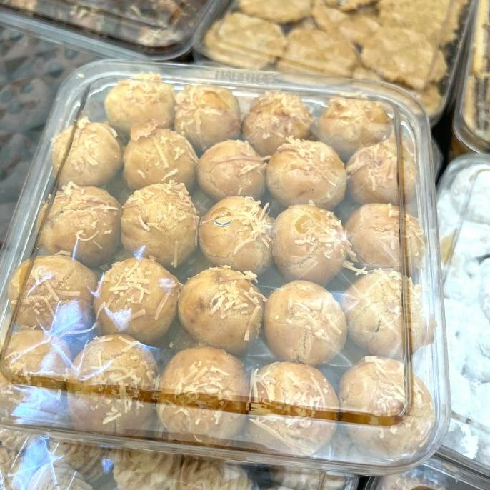 

Nastar Keju 350 Gram Kue Kering Lebaran Kue Nanas Nenas