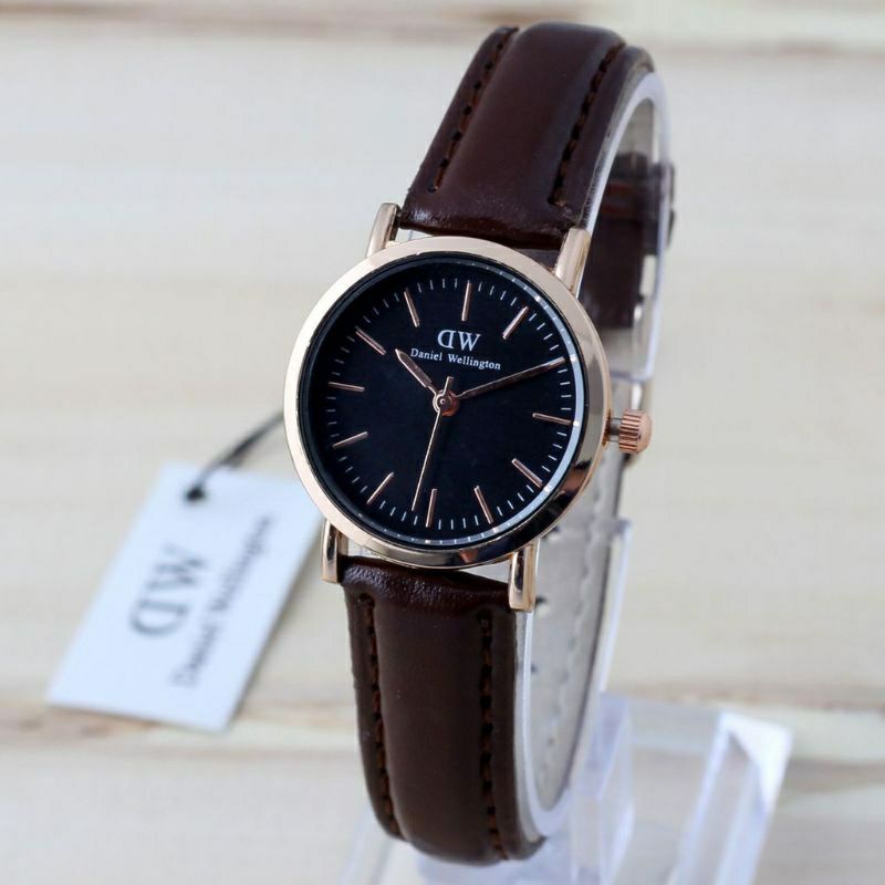 Jam Tangan Wanita Analog Premium Starp PU Kulit Couple Murah Keren Kekinian Import Gaya Korea Terlaris Terbaru Bisa Cod Motif Kecil Murah Wbs Baj Alfiatus06 Grosir