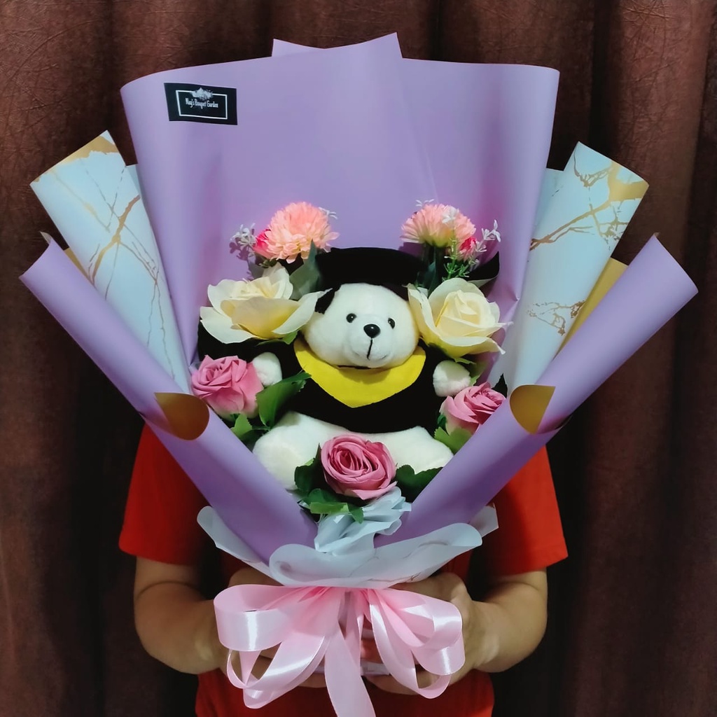 

BUKET BONEKA WISUDA PREMIUM I BUKET BONEKA MIX FLOWERS MURAH PREMIUM HADIAH WISUDA