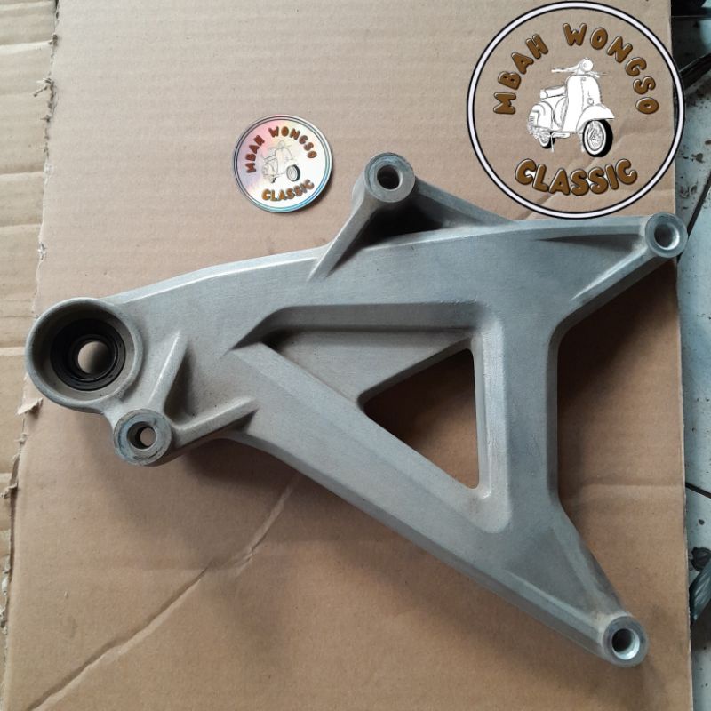 ARM PANGKON KNALPOT ALL NEW VARIO 125 ALL NEW VARIO 150 ORIGINAL