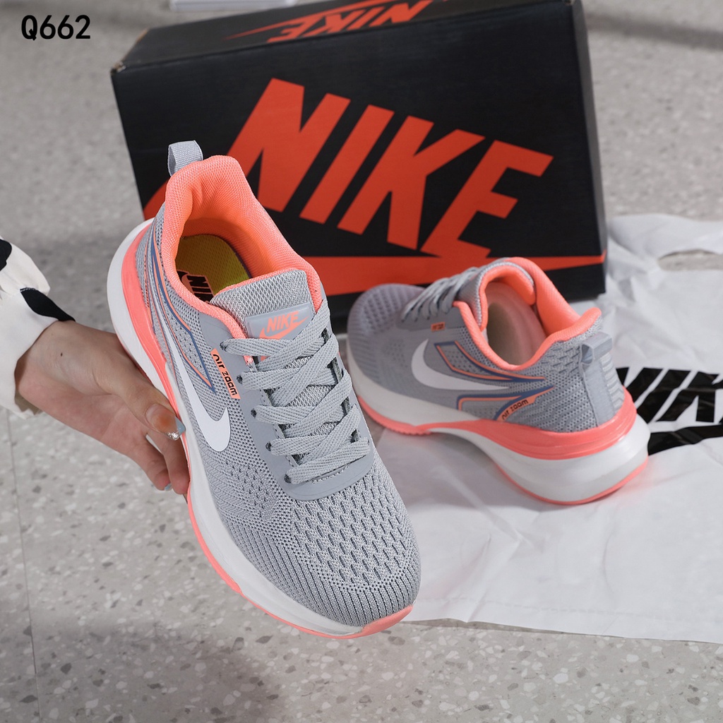 NK Sneaker Q662