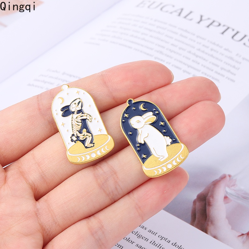 Bros Pin Enamel Desain Kerangka Kelinci Bulan Yin Yang Day Night Rib Cage Untuk Pria Dan Wanita