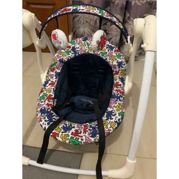 Cocolatte x keith haring elektrik bouncer swing ayunan otomatis bayi preloved