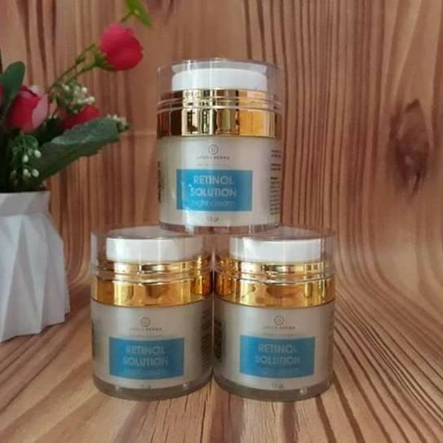 Retinol night cream by urban derma