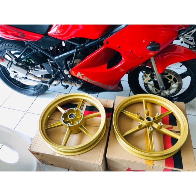 velg vrossi v rossi ninja r rr ring 17 lebar 250 300 tinggal pasang ninja rr gold