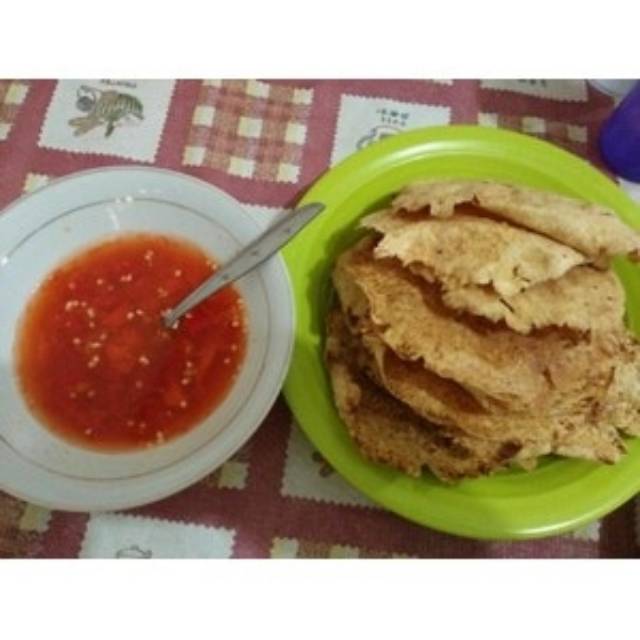 

Emping jengkol, keripik jengkol, cemilan jengkol, kerupuk jengkol, snack jengkol.