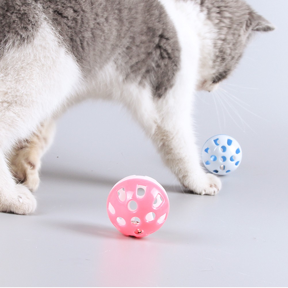 Pet Cat Toy Plastic Round Chase Rattle Play Ball with Bell Chew Toys