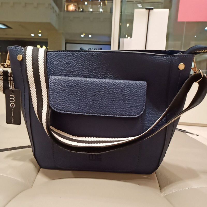 Tas Selempang wanita Marie Claire