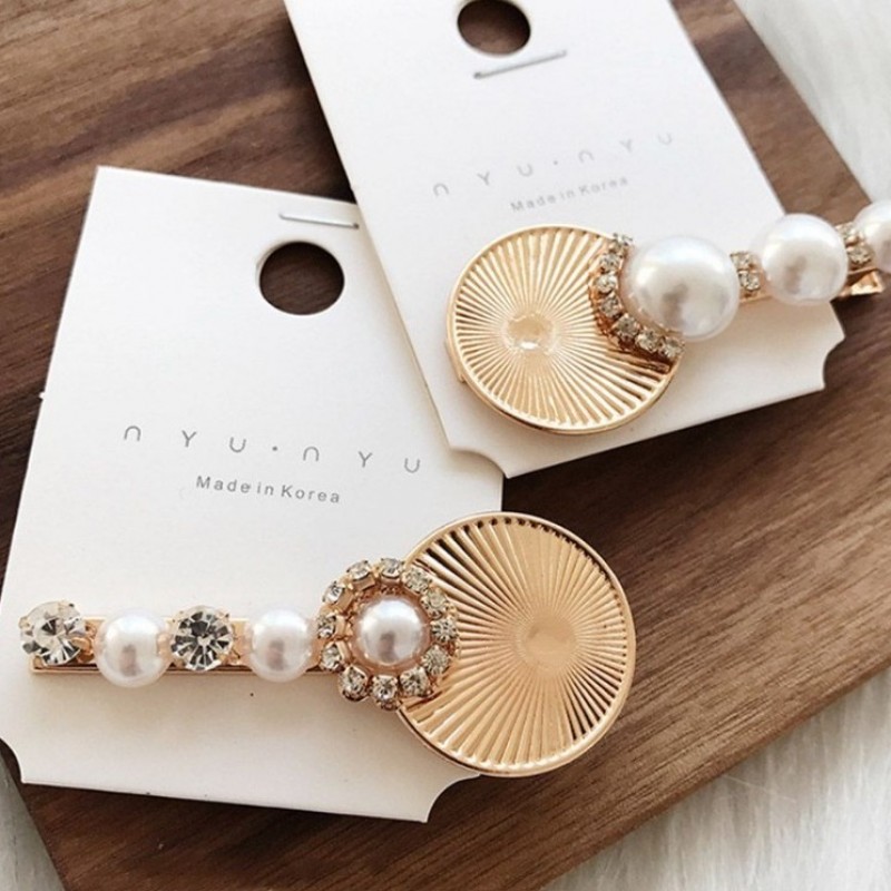

-NO BRAND- Vintage Pearl Hair Clip