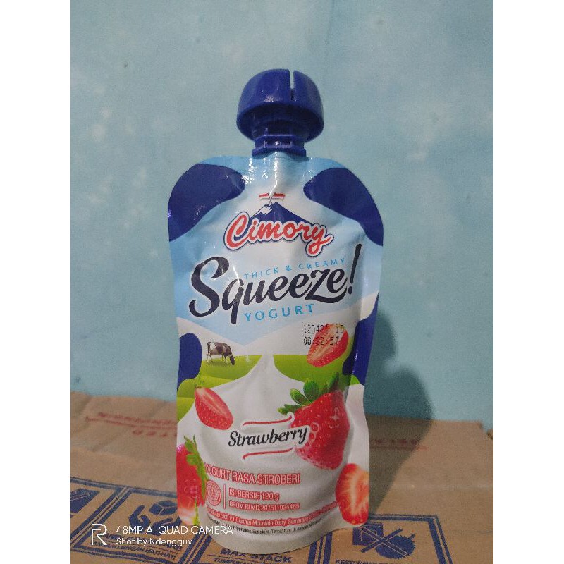 

squeeze strawberry