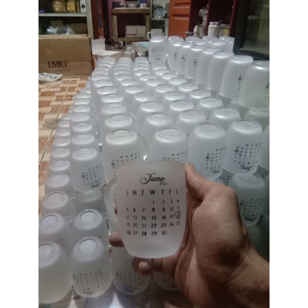 SOUVENIR GELAS GAGANG OVAL DOFF, souvenir gelas gagang  buat ngopi doff