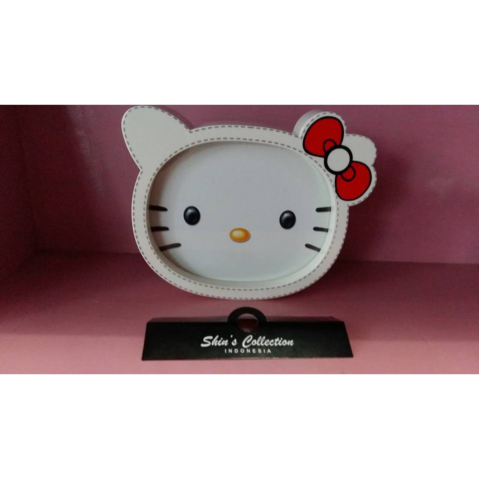 frame foto atau bingkai kepala hello kitty