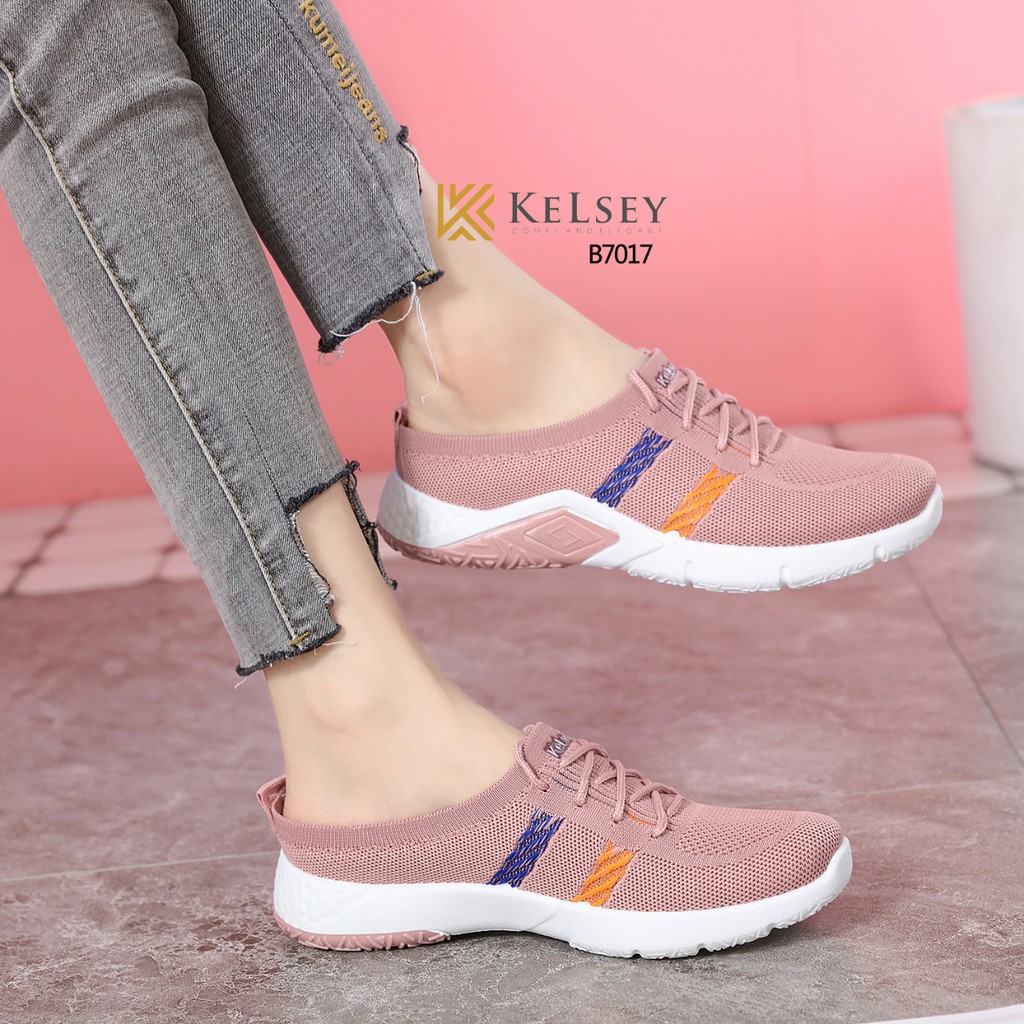 Kelsey Sandal Flyknit Shoes Wanita Selop Sandal  B7017