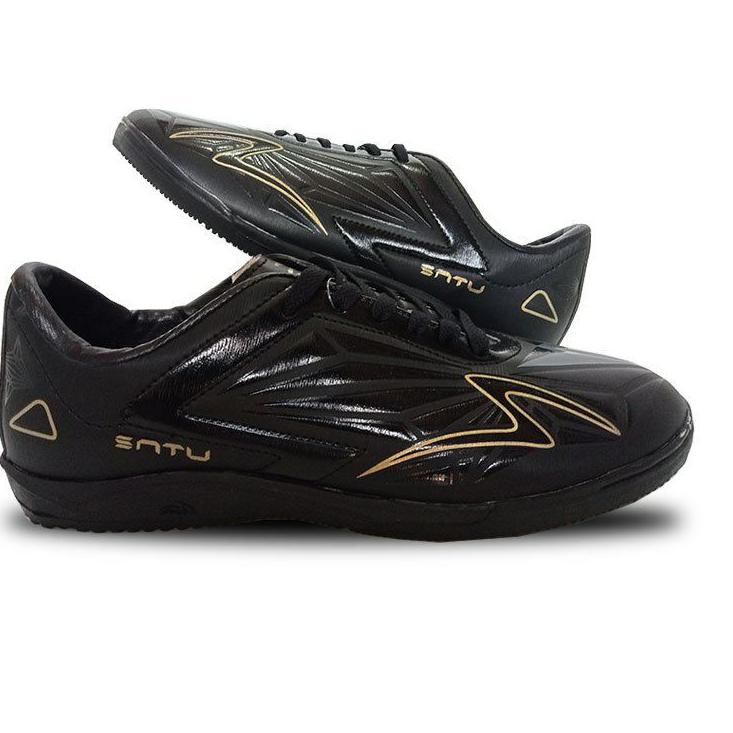 [LNA.21Jl22ᵀ] Sepatu Futsal Specs Accelerator Satu Pro in Hitam Gold Premium Grade Ori Size 39 -43