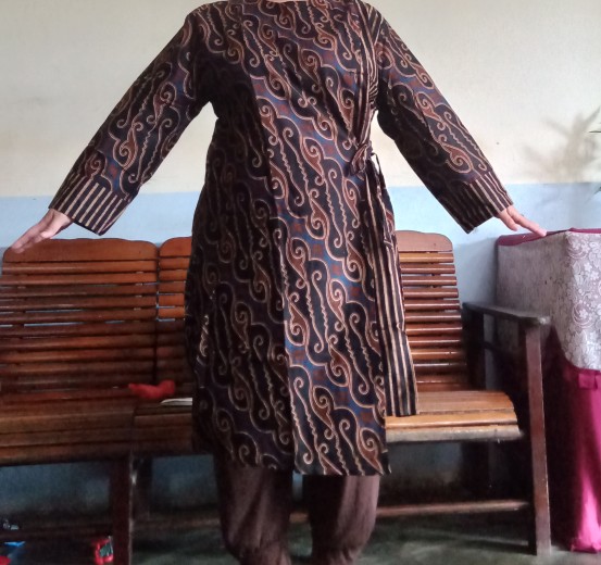 Tunic Garis Respati Batik Baju Kantoran Kondangan Kerja Seragaman Tunik Casual Ziggy Tali Sogan