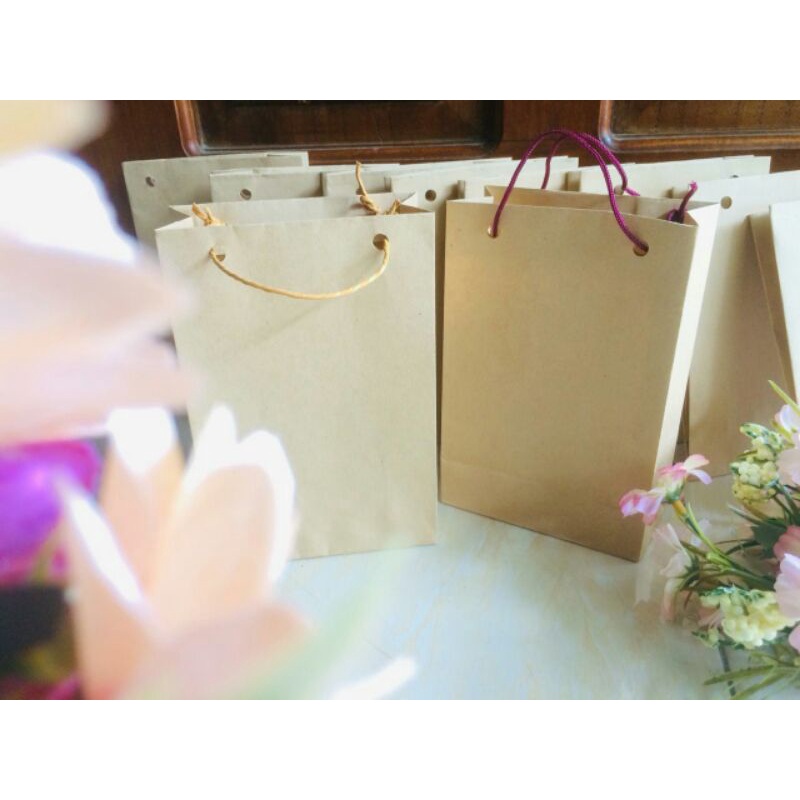 

PAPERBAG MINI HAND SANITIZER | 125gsm | 10cm x 4cm x 15c