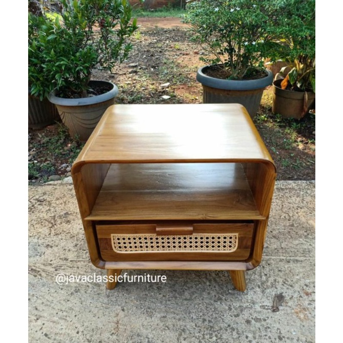 NAKAS RETRO LACI MINIMALIS KOMBINASI ROTAN BAHAN KAYU JATI FINISHING NATURAL-1