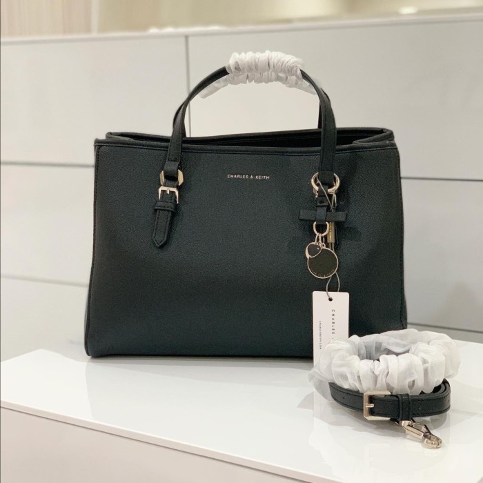 Tas Charles And Keith Office Handle Crossbody Bag - Black Diskon
