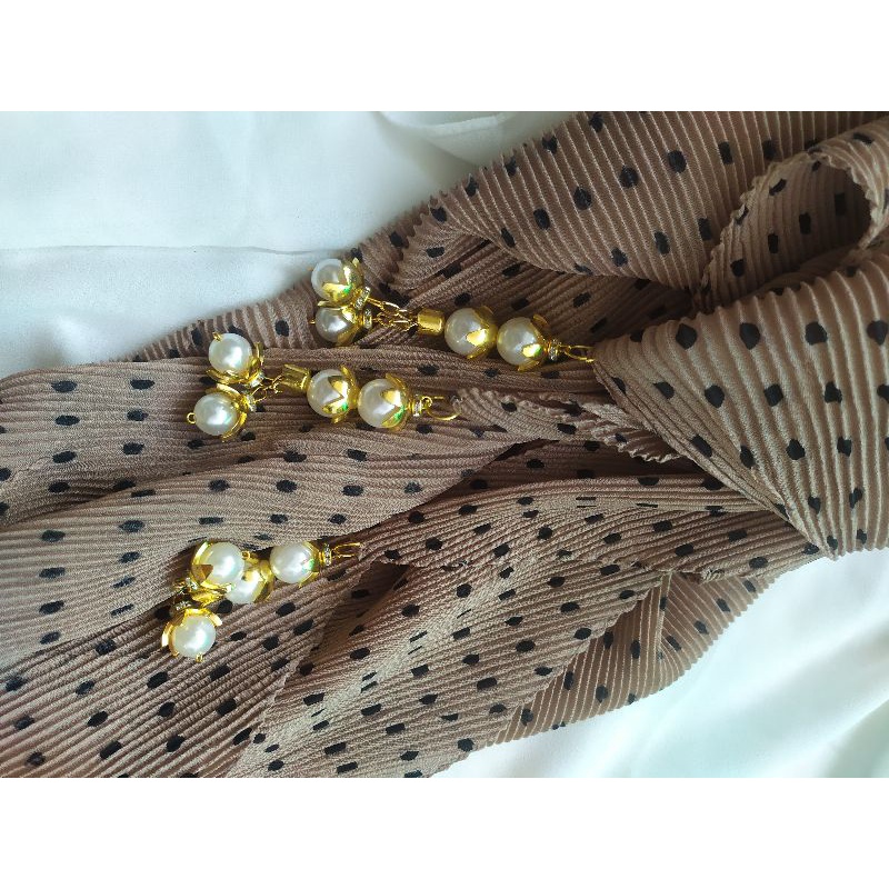 JILBAB SEGIEMPAT PLISKET POLKA BANDUL CROWN/KERUDUNG PLISKET POLKA-Mocca