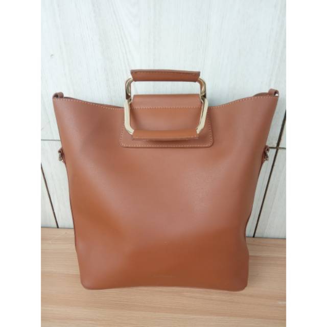 Top handle cewek hush puppies