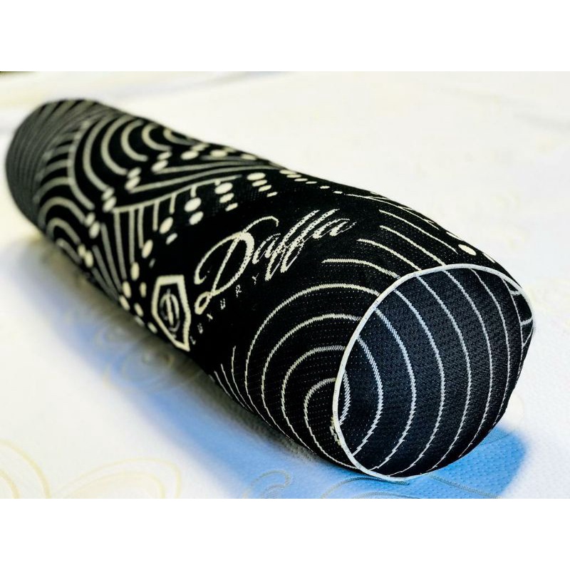 [2in1 JUMBO] PAKET ISI 1 BANTAL &amp; 1 GULING DAFFA BLACK SERIES JUMBO 1.100 GRAM