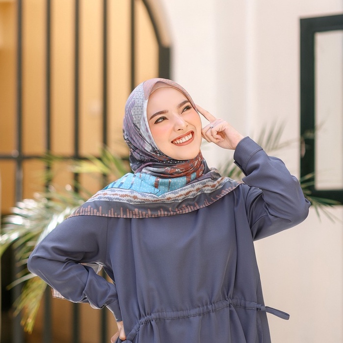 Hijab Segi Empat Printing | Coralline | Levelup | Levelscarves