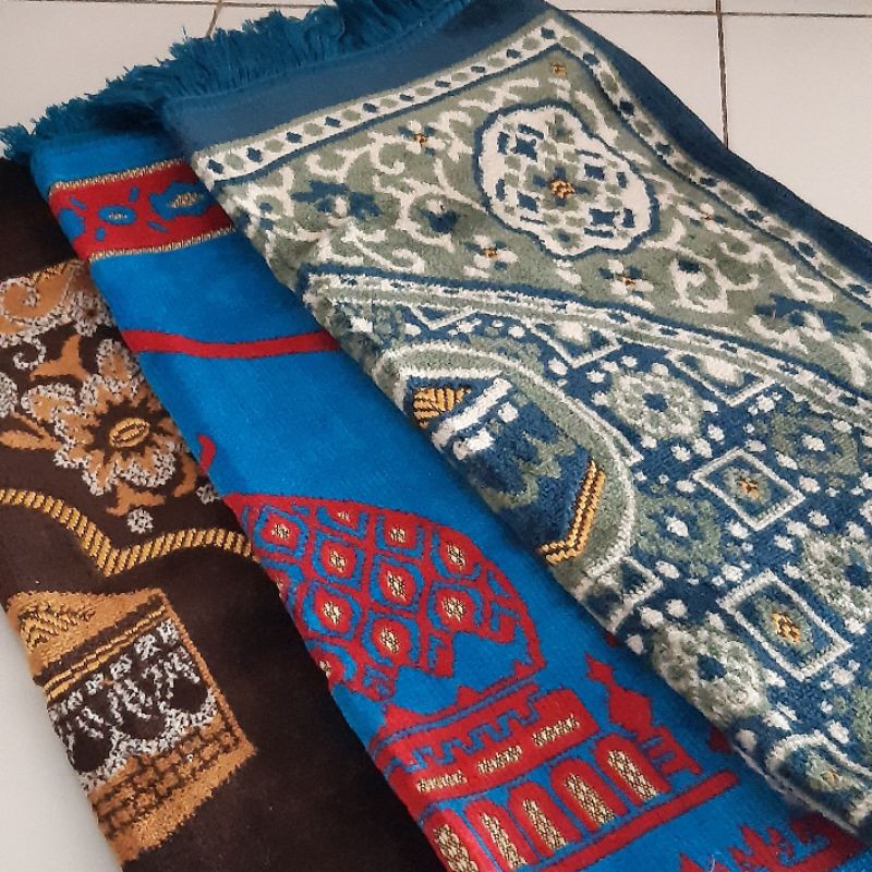 Sajadah Tanggung/Standar Gontor