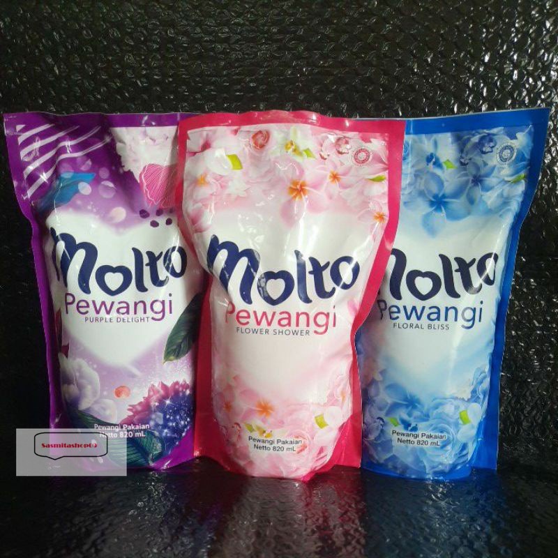 molto pewangi pakaian 820ml