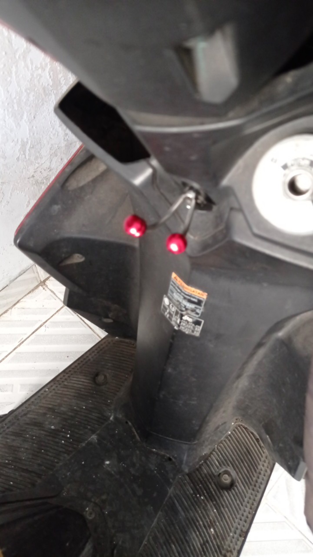 Gantungan Cakar Stainlish Universal