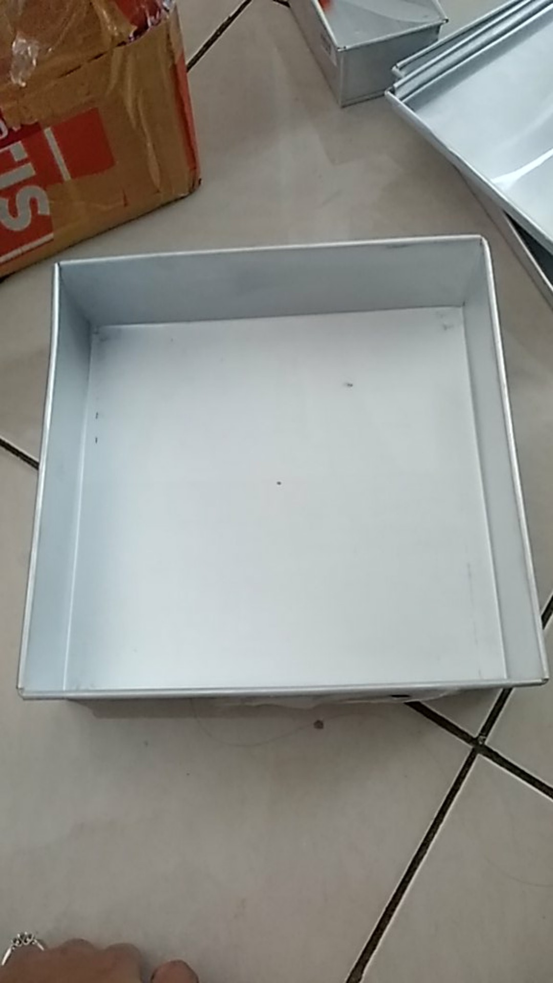 Loyang Kue Bolu 1 Set Segi Besar (isi 2pcs Ukuran Berbeda ) Tinggi=6 Cm Alumunium Kotak Persegi