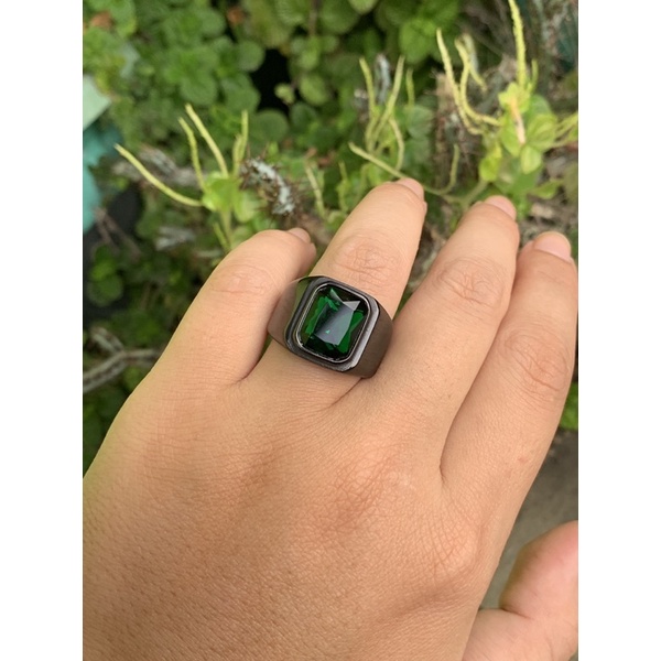 Cincin Pria Octagon Batu Emerald Green Cutting Akik Zamrud Hijau Ring Black Gun Platted Titanium Stainless Steel Tahan Luntur dan Karat