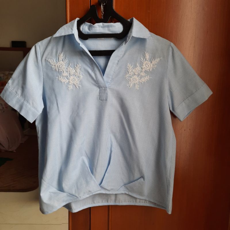 Et Cetera Striped Shirt / Kemeja Et Cetera Biru Garis-Garis (Preloved)