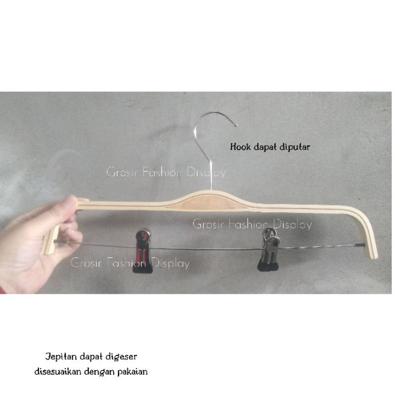 Hanger Kayu Natural Jepit Besi Gantungan Kayu Murah Hanger Rok Celana Palang Jepit (BH)