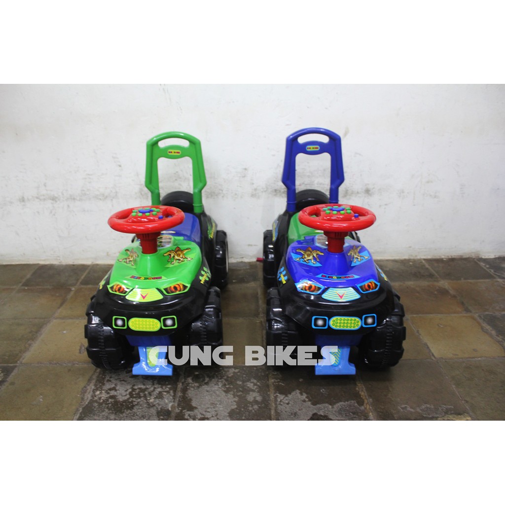 Mobil dorong untuk anak Merek Dino Boom Music