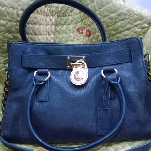 Tas second brand Michael Kors