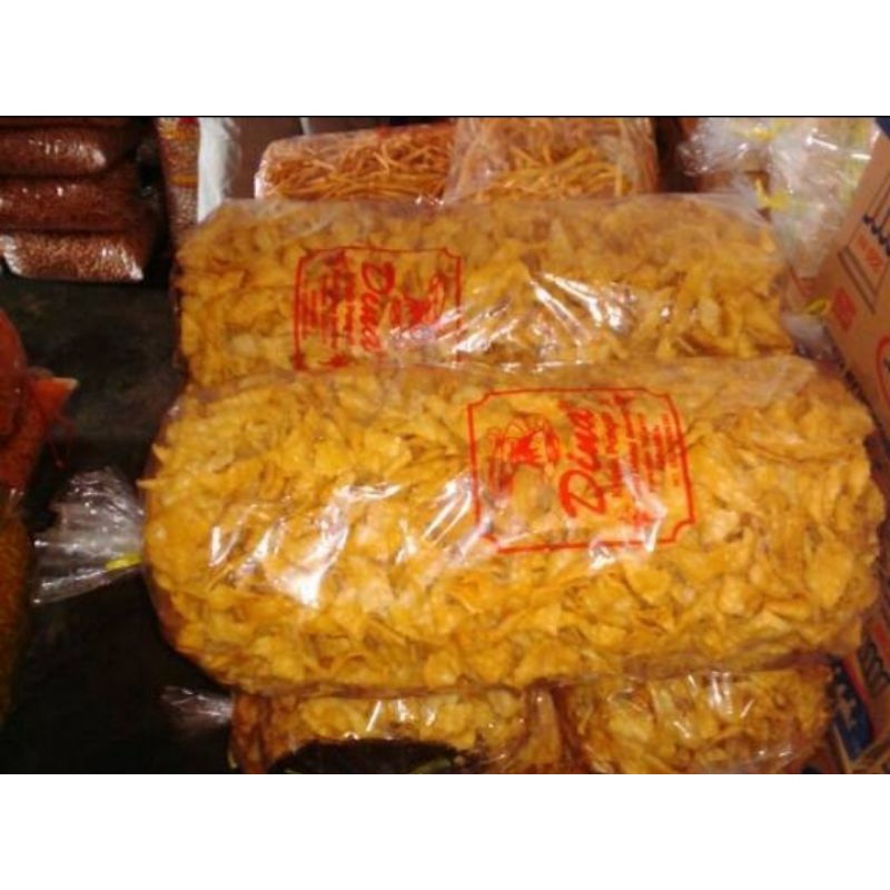 

Keripik pangsit goreng 1 kilogram rasa asin original bawang dsb