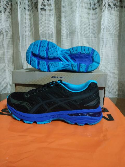 asics t7e6n