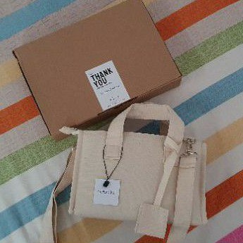 Glee Bag Gladsome Broken White