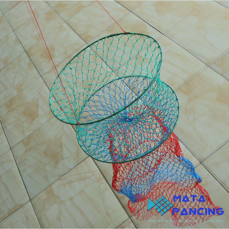Kerumbu tempat ikan hasil pancingan