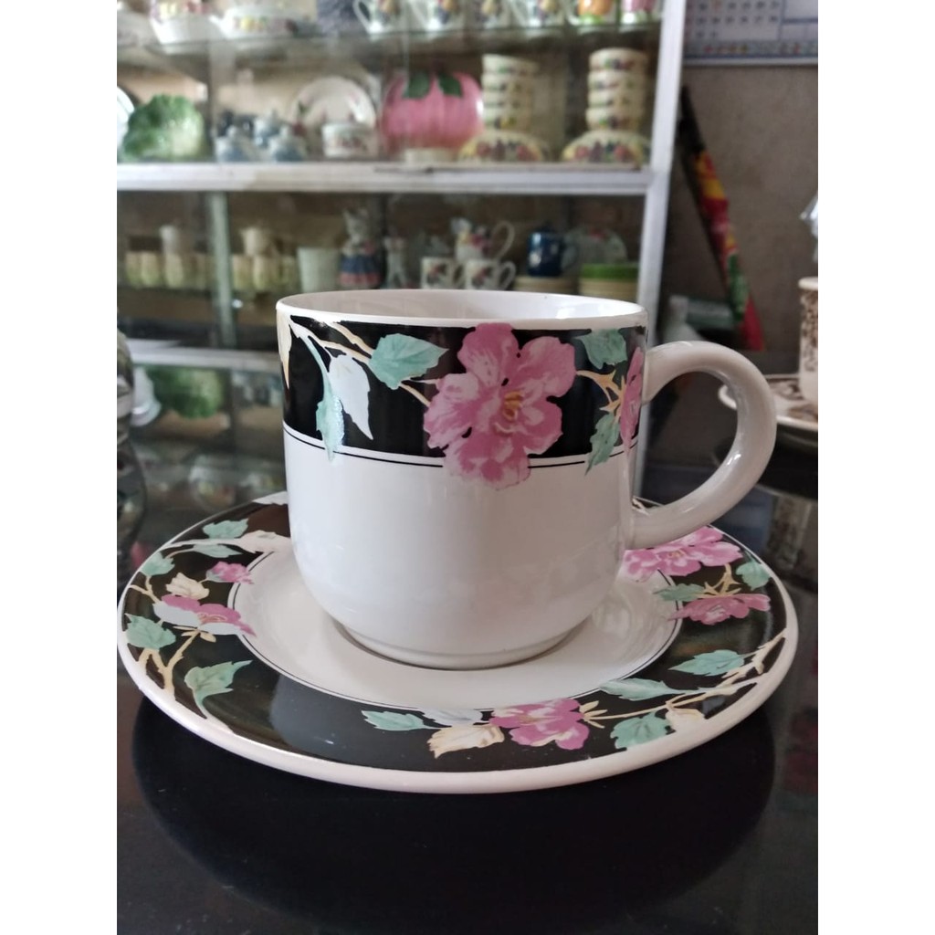 Cangkir Keramik Motif Bunga