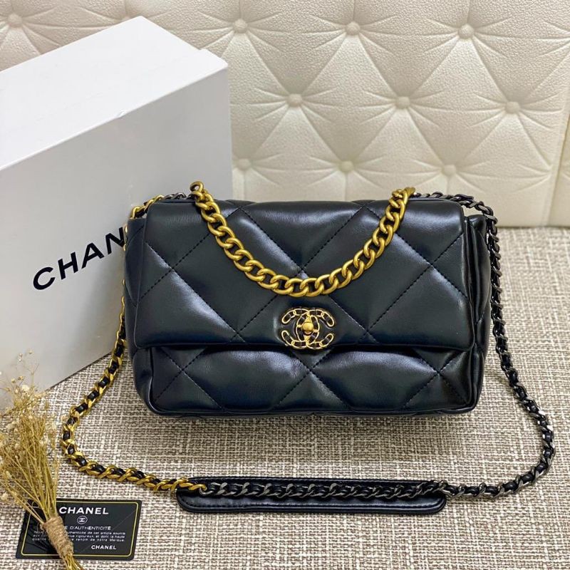 CH FLAP 19 SMALL FREE BOX