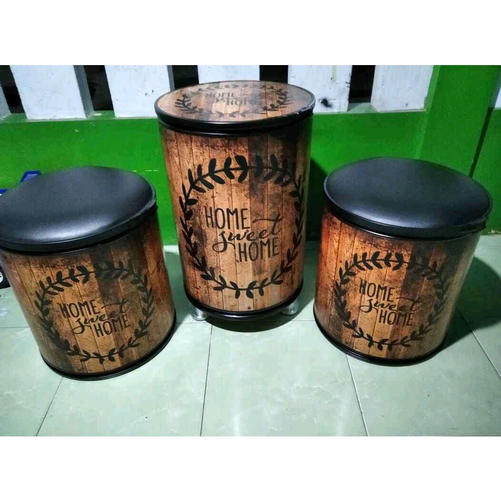 Satu Set Meja Kursi Tong