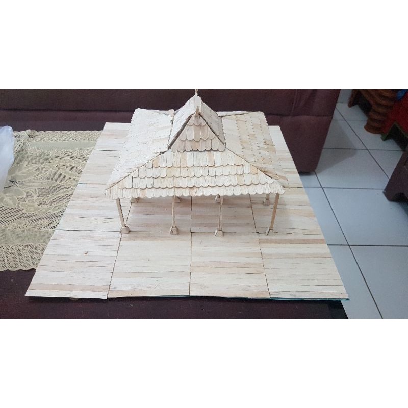 Prakarya Rumah Adat Joglo dari Stik Kayu/Es Cream