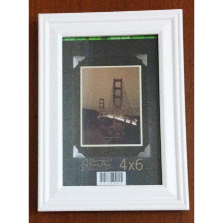 Photo Frame Kayu / Pigura Foto ukuran 4R Putih