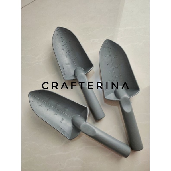 SEKOP MINI / GARDEN TOOLS SCOOP / PLASTIC SCOOP / TAMAN