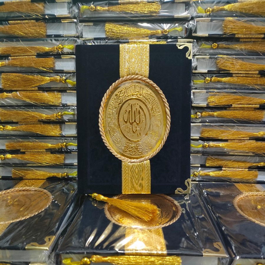 

Yasin Hard Cover Bludr 240 Hal Hvs