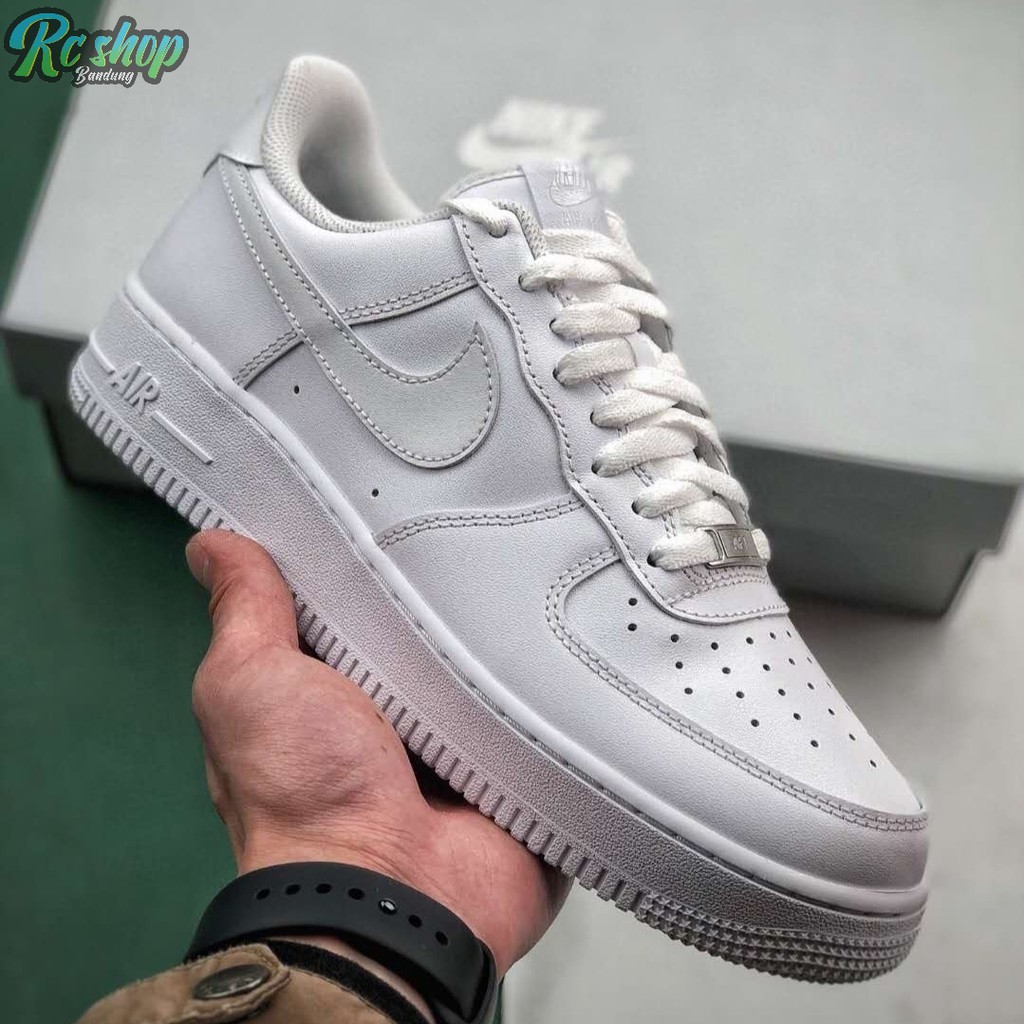 sepatu nike force 1